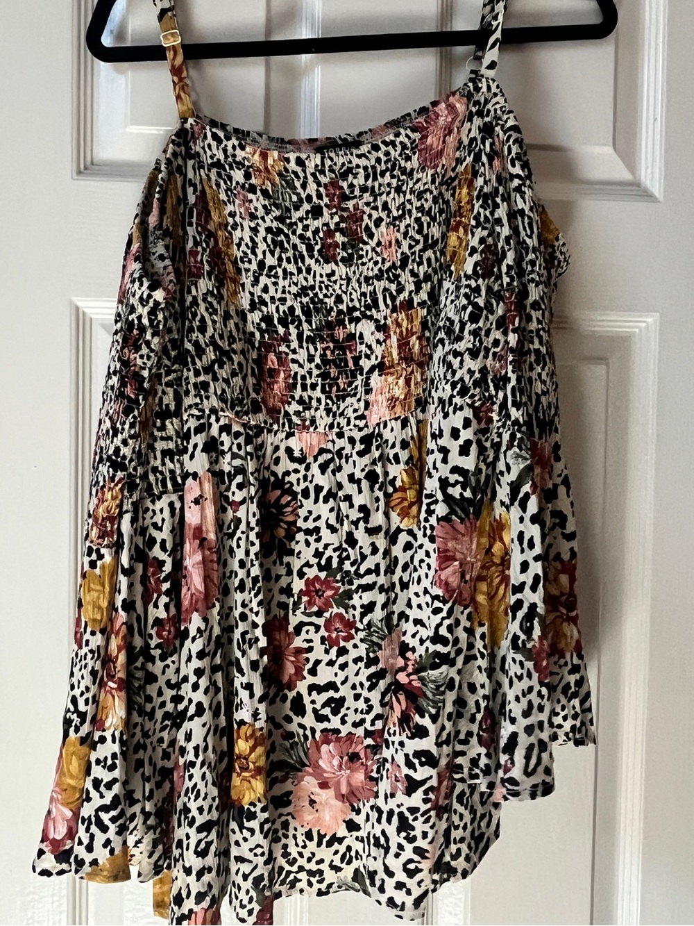 torrid Black & White Leopard Floral Smocked cold shoulder shirt